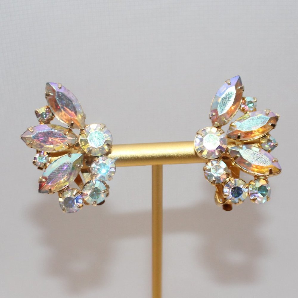 Vintage Aurora Borealis Brilliant Clip Earrings